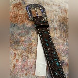 NEW Kids Ariat size 24 Turquoise with Diamonds and tags NEVER Worn FINAL PRICE